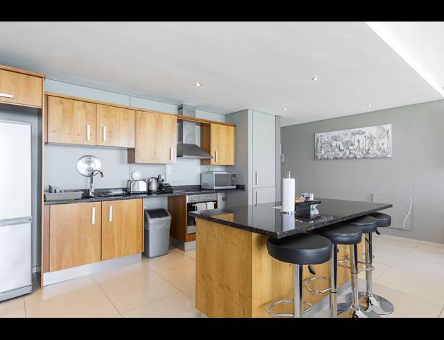 2 BEDROOM APARTMENT FOR SALE IN BEACHFRONT